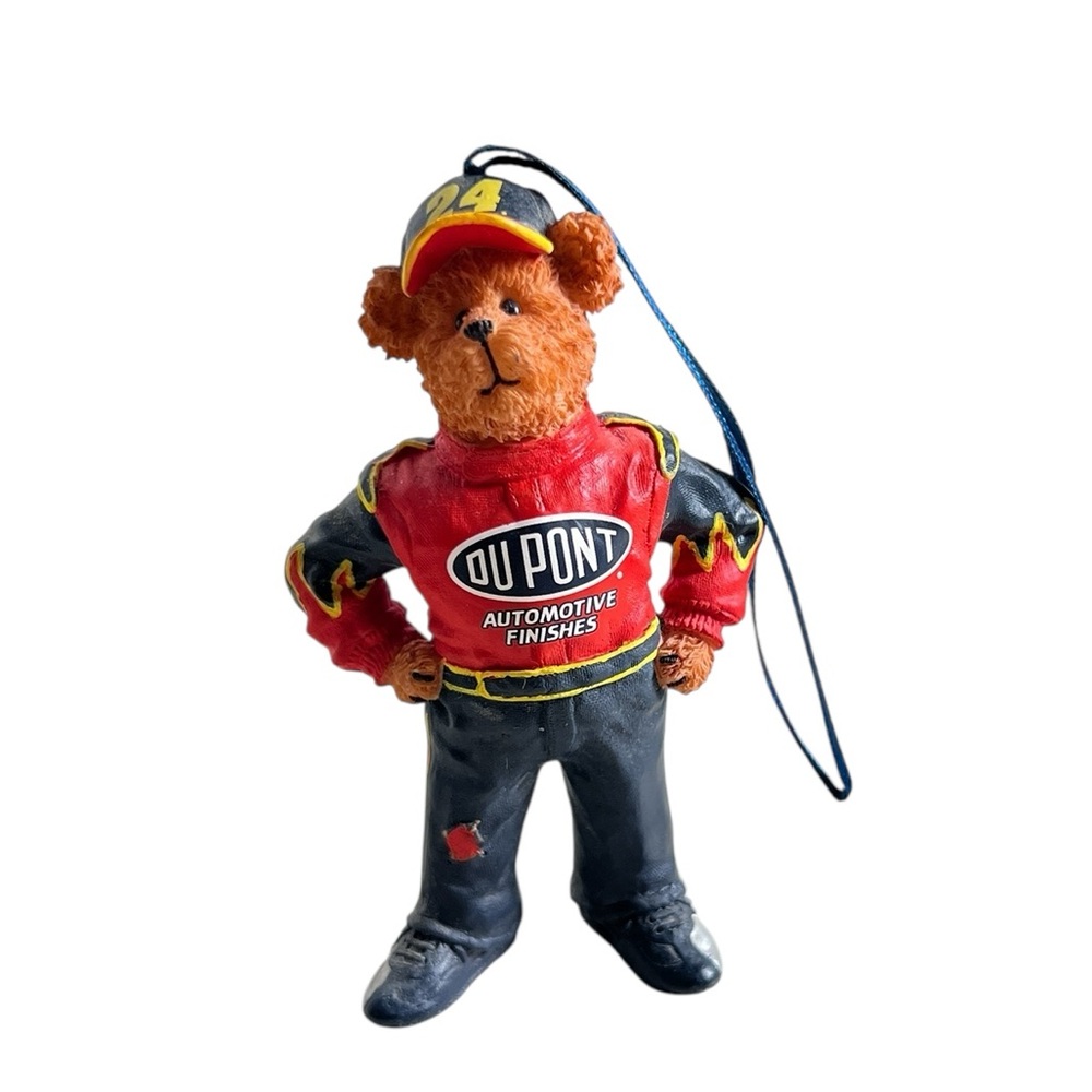 Jeff‎ Gordon #24 DuPont 2004 Boyds Racing Family Nascar Bear Christmas Ornament